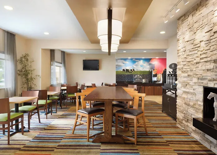 Fairfield Kankakee Hotel Bourbonnais