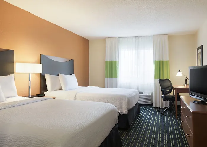 Hotel Fairfield Kankakee 3*